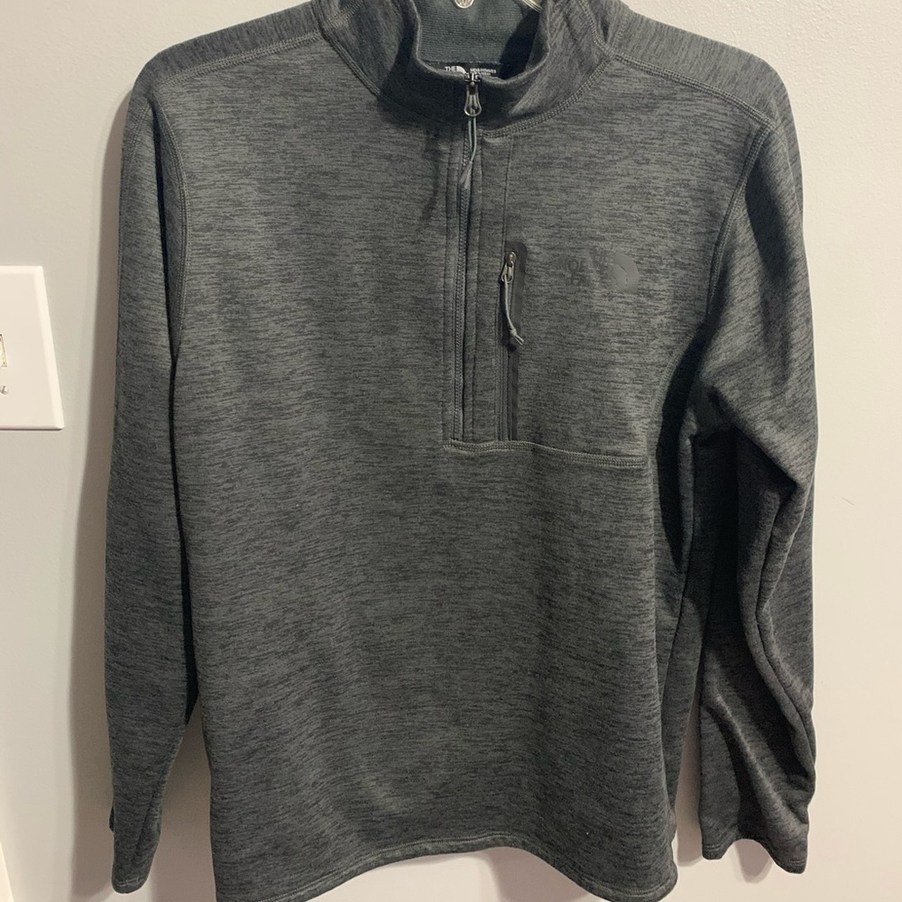 North Face 1/2 zip